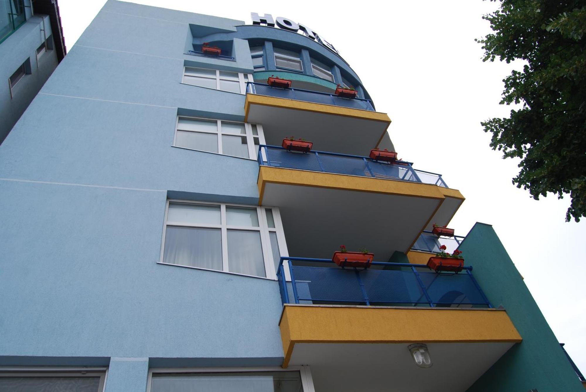 Dali Hotel Neptun Buitenkant foto
